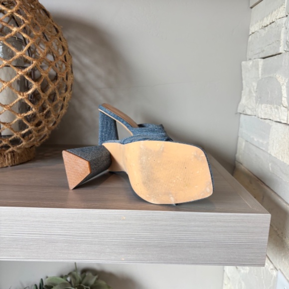 Slip-on Indigo Denim Heels - 4 inch - Picture 5 of 7